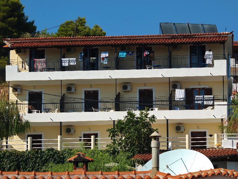 Hotel Christakis Studios Troulos Eksteriør bilde